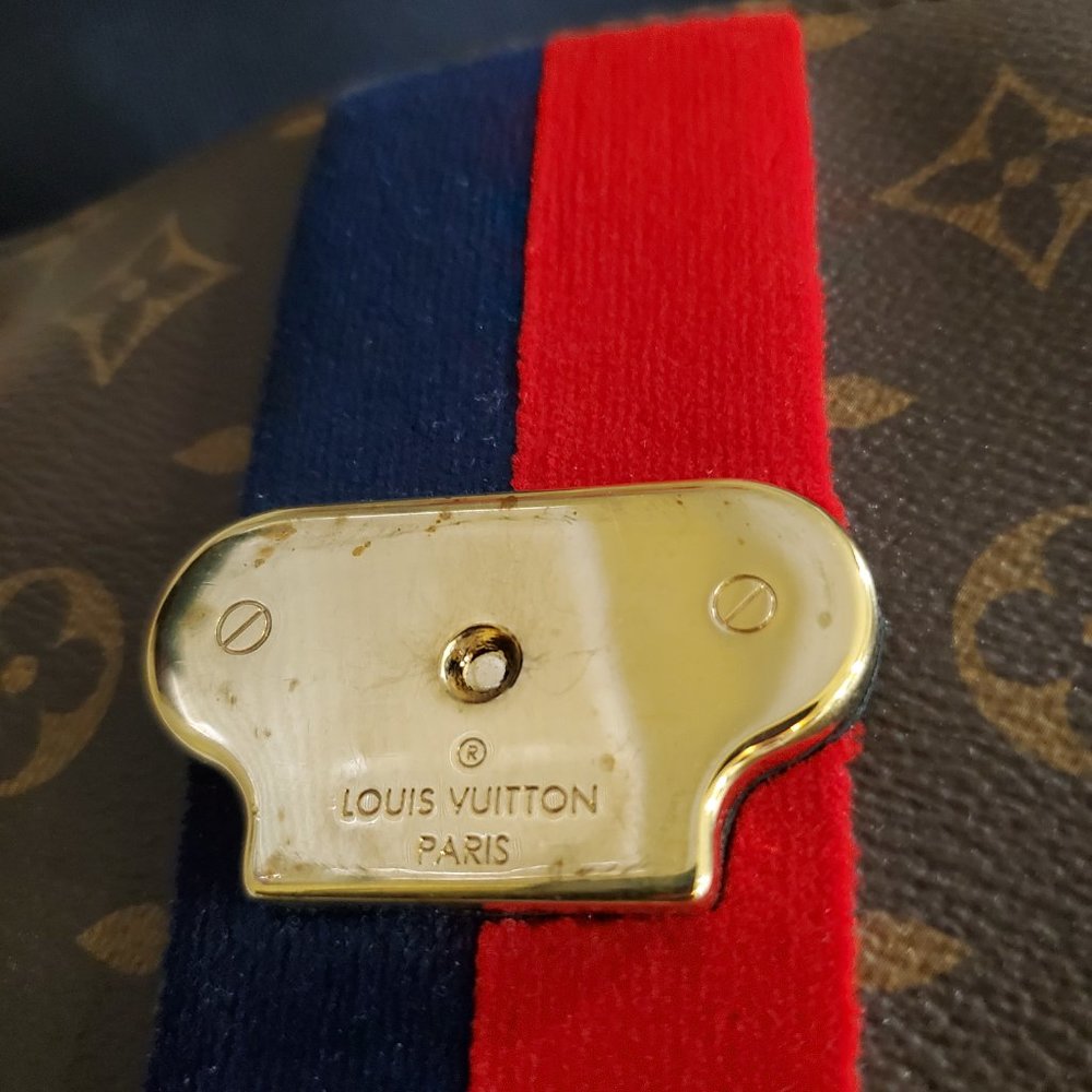 Louis Vuitton Georges Monogram Canvas MM - Picture 11 of 15